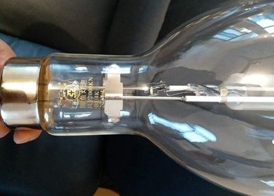 Лампа рыб шарика BT220 2000w MH СПРЯТАЛА лампу рыбной ловли кальмара металла галоидную